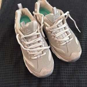 Skechers D'Lites woman with Memory Foam size 36- 23 cm